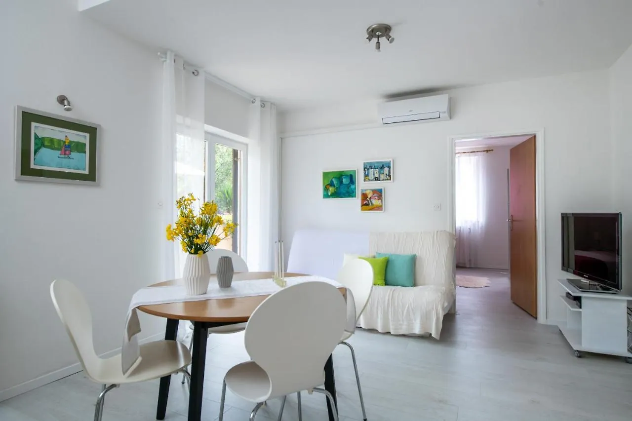 Apartment Alex Labin  Horvátország