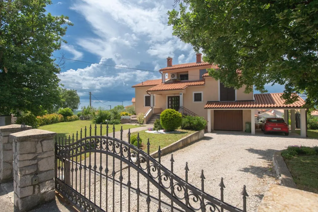 Apartment Alex Labin  0*, Labin (Istria)